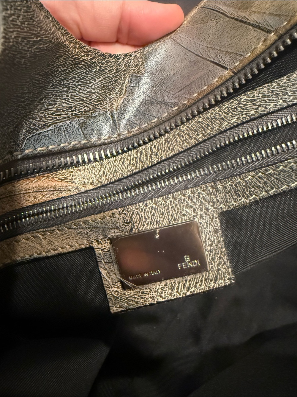 FENDI Trapezio Bag - Picture 5 of 5